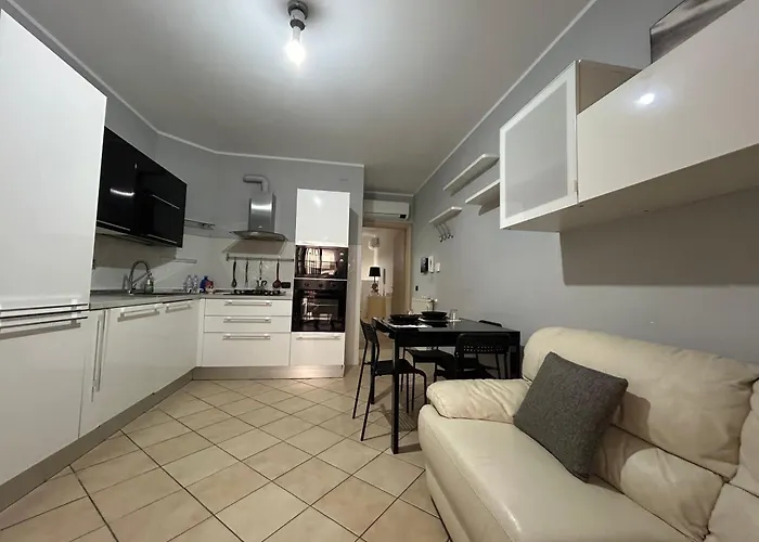 Angelo Bovo 4 * Fiumicino